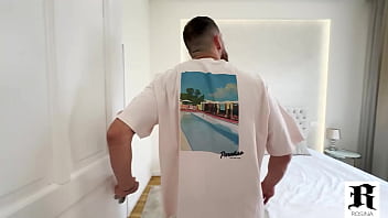 Petite rosina seduces hume into pounding her wet pussy