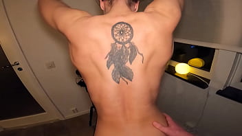 Soo wet after the gym fuck me in my tights right now