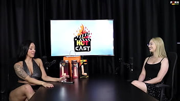 Veja a entrevista safada e cheia de putaria com a vivan lola e nossa saudosa vitória beatriz no porn cast brazil parte 2 watch sheer red