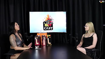 Veja a entrevista safada e cheia de putaria com a vivan lola e nossa saudosa vitória beatriz no porn cast brazil parte 2 watch sheer red