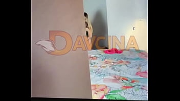 In questo video qualcuno si è divertito molto a spiarmi e tu mi vuoi spiare