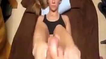 Licking cum from toes brooke footjob