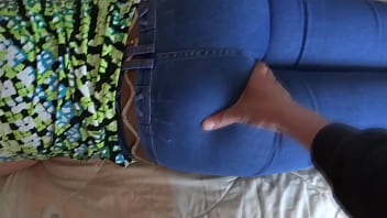 I dress in front of the maid's stepson and allow him to caress me and masturbate