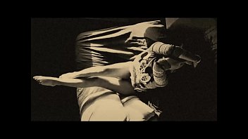 Unknown cutie shows her legs & feet