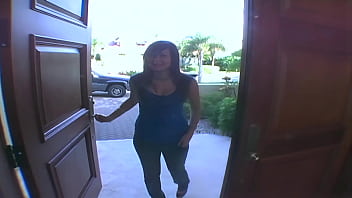 Pretty brunette latina samira sucks on a stiff pole before being fucked