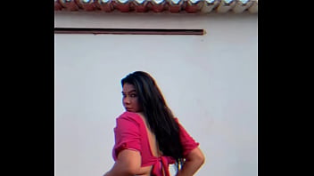 Meu rabo quer uma rola grande