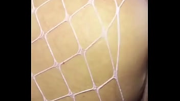 Día de brujas y mi m decide darme una sorpresa y se compra un traja de star fire parte 2