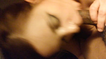 Wife sucks good dick