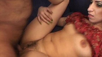 Girls Of The Taj Mahal thumbnail