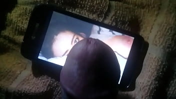 Más Leche Para Karen A Petición De Majooms Aquí Se Muestra Más Atrevida thumbnail