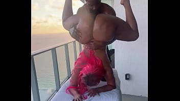 I need breakfast by sunrise ️↕️ jaylapage10