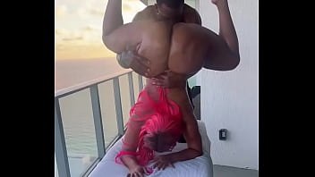 I need breakfast by sunrise ️↕️ jaylapage10