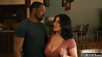 Isiah maxwell is shocked when his busty wife sarah arabic hands him the divorce papers ifo her new gf lily need to fuck for his signature