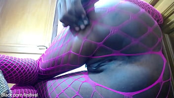 That Slut Knows Her Pissing Pussy Get Me Horny thumbnail