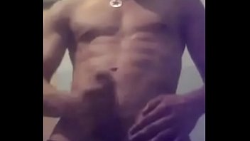 Me mansturbo bien rico mientras no hago nada