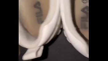 Hello ️•more on #feetfetish #smelly #nylonfetısh #nylonfeet #nylonlegs #feet #sol