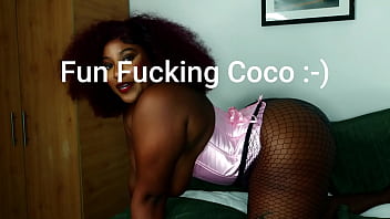 Coco bootied black girl fun fuck in a small room