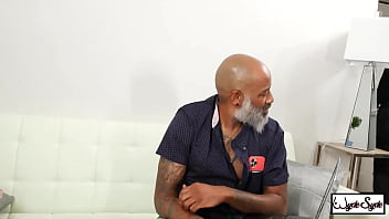 Bbc stallion shaun dam fucks inked pawg red august in glasses