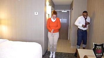 Nerdy ginger reign loved anal facial & rome major's bbc