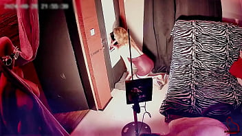 Homemade gloryhole behind the scene 100% real redcat in action