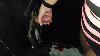 Fui conhecer o swing no rj e acabei sendo marmita de vagabundo