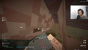 Dando um pau no cu de geral no battlebit