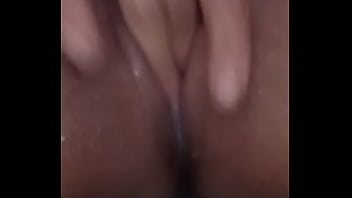 Gozando lembrando dele