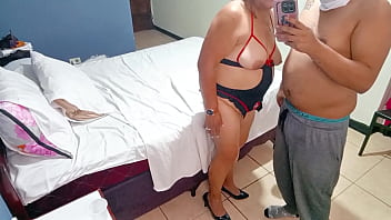 Photo shoot with retired nurse ended with her sucking his ass and pussy