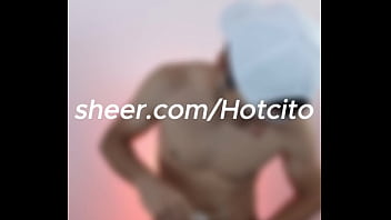 Te muestro cómo me doy placer aquí solo y empalmado