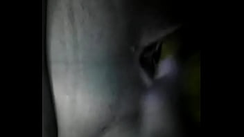 Se chupa la teta oñate