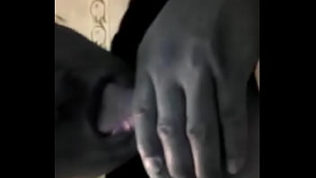 Se chupa la teta oñate