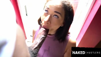 Beautiful colombian baddie sucking thick black dick to perfection