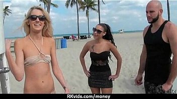 Amateur Lets The Pussy Talk 21 thumbnail