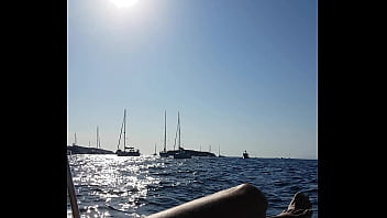 Retour au port les doigt de pieds en éventails