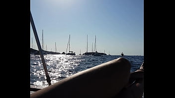 Retour au port les doigt de pieds en éventails