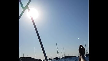 Retour au port les doigt de pieds en éventails