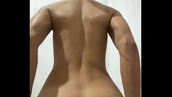 Novinho Se Exibindo Pra Câmera thumbnail