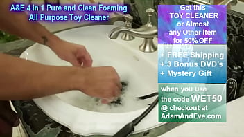 Pure and clean foaming all purpose toy cleaner