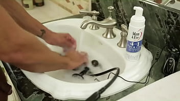 Pure and clean foaming all purpose toy cleaner