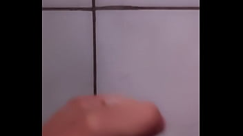 Boy Paulista Gozou Nove Jatos Na Punheta thumbnail