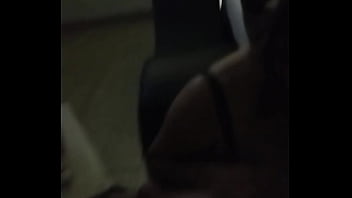 Me encanta que me coja mi vecino