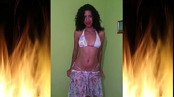 How jade goes to the beach and how she provokes men part 01