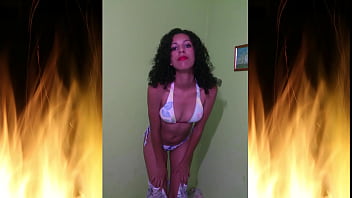 How jade goes to the beach and how she provokes men part 01