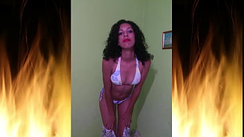 How jade goes to the beach and how she provokes men part 01