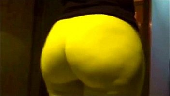 Sexy yoga pants hot mom