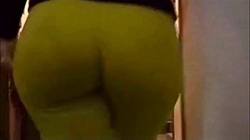 Sexy yoga pants hot mom