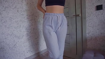 Omg did i piss on my sweatpants female desperation pee free