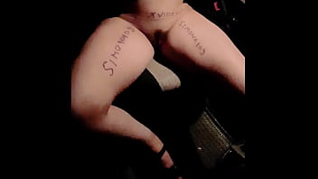 Mi masturbo in pubblico