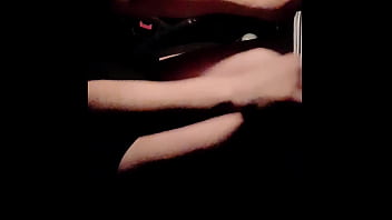 Mi masturbo in pubblico