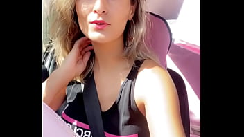 Départ pour une vidéo hot en extérieur